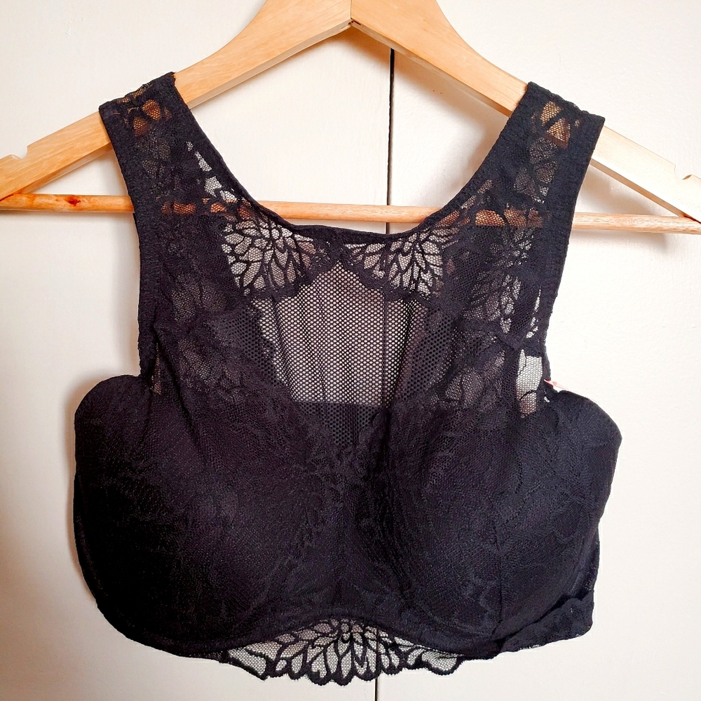 High neck floral lace padded bralette